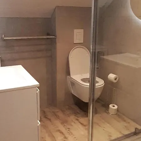 La Parenthese La Ou Le Temps S'arrete. *